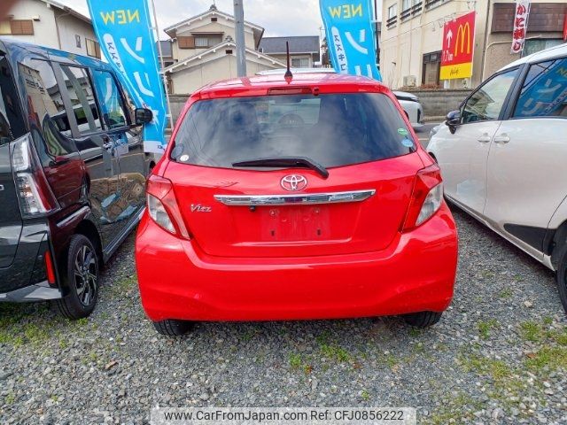 toyota vitz 2012 -TOYOTA--Vitz NSP130--2070611---TOYOTA--Vitz NSP130--2070611- image 2