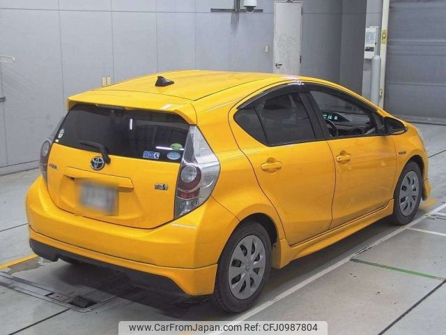 toyota aqua 2012 -TOYOTA--AQUA NHP10-2056124---TOYOTA--AQUA NHP10-2056124- image 2