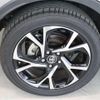 toyota c-hr 2017 quick_quick_DAA-ZYX10_ZYX10-2072052 image 9