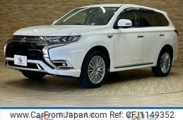 mitsubishi outlander-phev 2018 -MITSUBISHI--Outlander PHEV 5LA-GG3W--GG3W-0601677---MITSUBISHI--Outlander PHEV 5LA-GG3W--GG3W-0601677-