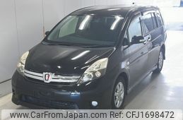 toyota isis 2012 CFJ1698472