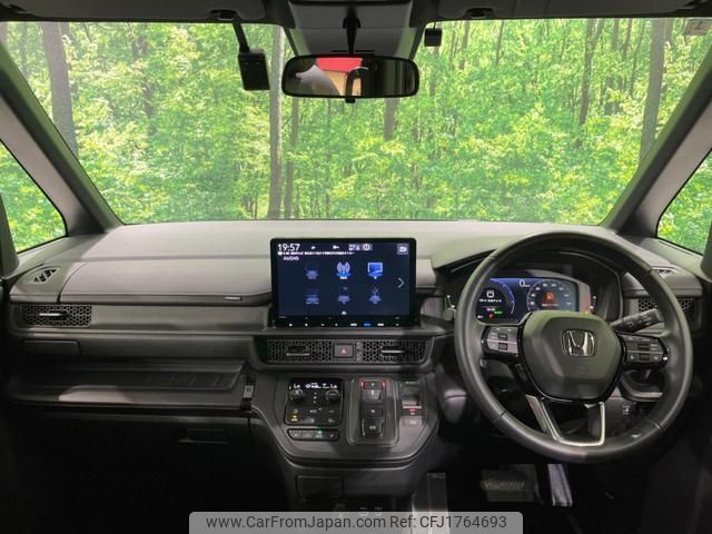 honda stepwagon 2024 CFJ1764693 image 2