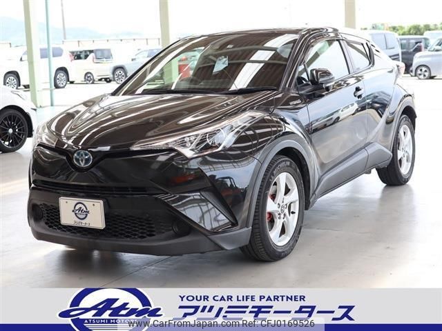 toyota c-hr 2017 quick_quick_DAA-ZYX10_ZYX10-2052598 image 1