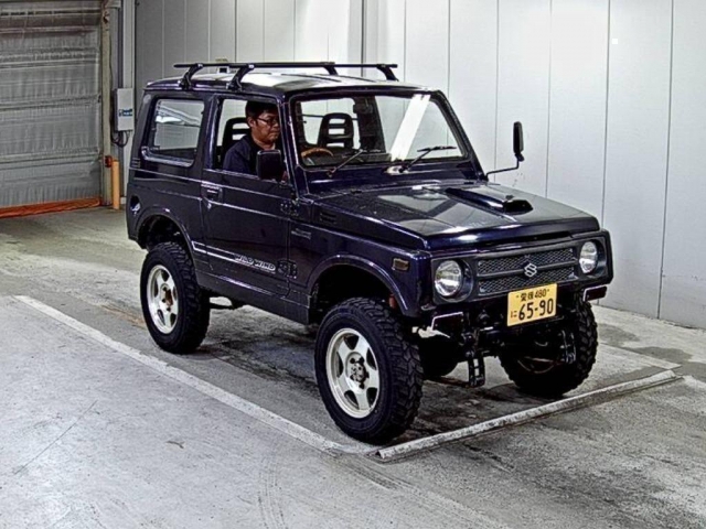 car_4500929a-0586-41cf-809c-