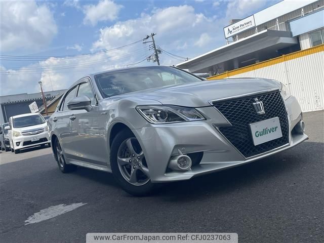 toyota crown 2013 -TOYOTA--Crown DAA-AWS210--AWS210-6001697---TOYOTA--Crown DAA-AWS210--AWS210-6001697- image 1