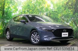 mazda mazda3 2022 CFJ1539834
