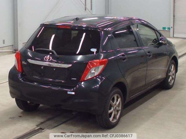 toyota vitz 2014 -TOYOTA--Vitz DBA-NSP135--NSP135-2037750---TOYOTA--Vitz DBA-NSP135--NSP135-2037750- image 2