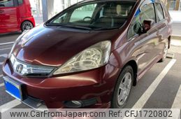 honda fit-shuttle 2012 CFJ1720802