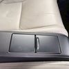 lexus is 2013 CARSENSOR_JP_AU6400353137 image 76