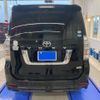 toyota voxy 2010 CFJ1601184 image 6