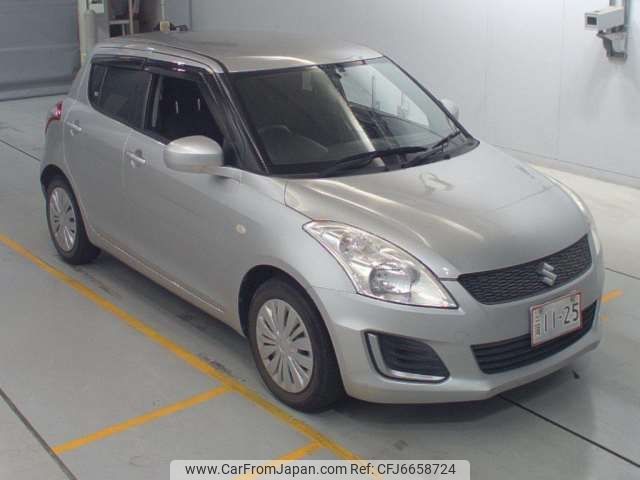 2016 Suzuki Swift DBA-ZC72S - Car Price $3,774