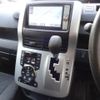 toyota voxy 2013 CFJ1640529 image 18