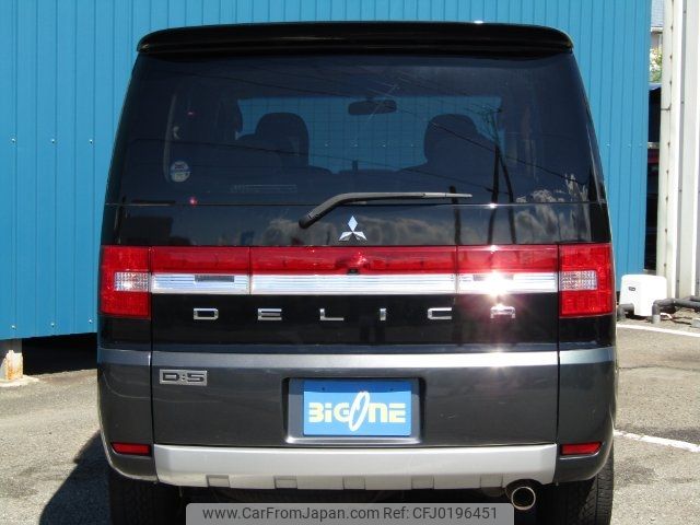 mitsubishi delica-d5 2007 -MITSUBISHI--Delica D5 CV5W--0013725---MITSUBISHI--Delica D5 CV5W--0013725- image 2