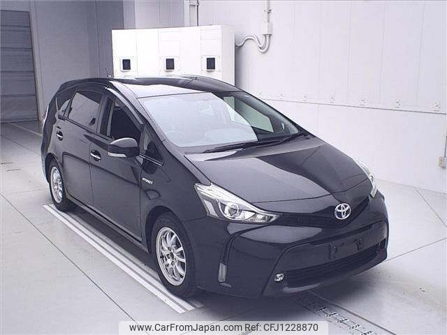 toyota prius-α 2017 CFJ1228870 image 1
