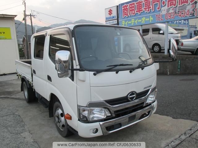 hino dutro 2018 GOO_NET_EXCHANGE_0802905A30250110W003 image 1