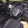 toyota esquire 2014 CFJ8184020 image 4