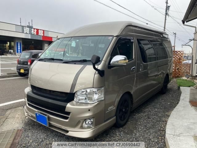 toyota hiace-wagon 2012 -TOYOTA--Hiace Wagon CBA-TRH224W--TRH224-0010018---TOYOTA--Hiace Wagon CBA-TRH224W--TRH224-0010018- image 2