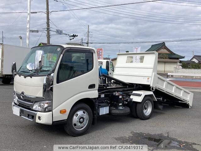 hino dutro 2024 -HINO--Hino Dutoro 2KG-XZU600T--XZU600-****504---HINO--Hino Dutoro 2KG-XZU600T--XZU600-****504- image 1