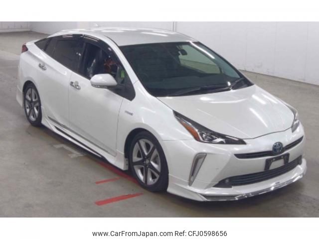 toyota prius 2019 quick_quick_DAA-ZVW55_6009854 image 1