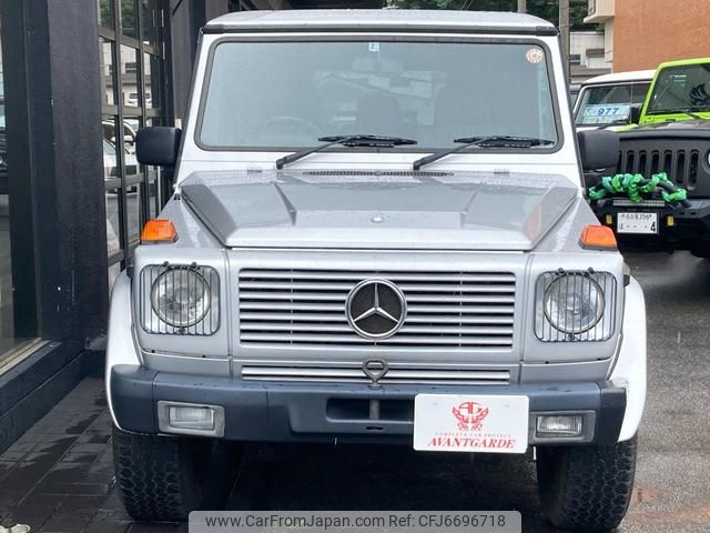 mercedes-benz g-class 1993 GOO_JP_700020345730210708002 image 2