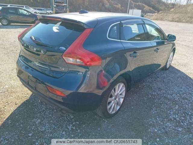 volvo v40 2015 -VOLVO--Volvo V40 DBA-MB4164T--YV1MV485BF2234668---VOLVO--Volvo V40 DBA-MB4164T--YV1MV485BF2234668- image 2