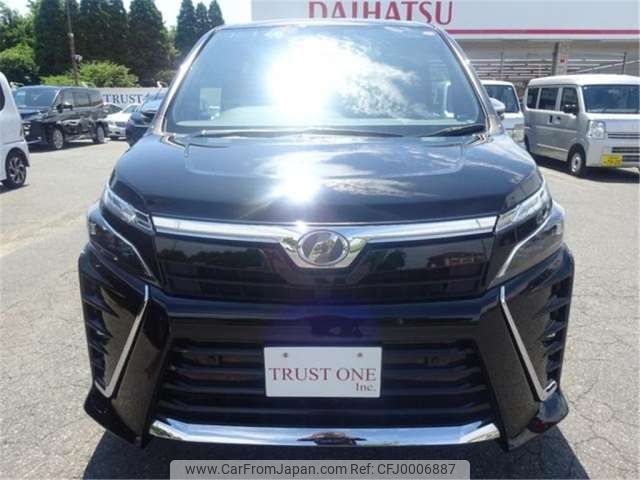 toyota voxy 2019 -TOYOTA--Voxy DBA-ZRR80W--ZRR80-0559724---TOYOTA--Voxy DBA-ZRR80W--ZRR80-0559724- image 2