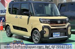 daihatsu tanto 2023 GOO_JP_700060017330240619003