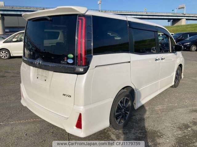 toyota noah 2018 -TOYOTA--Noah DBA-ZRR80W--ZRR80-0424826---TOYOTA--Noah DBA-ZRR80W--ZRR80-0424826- image 2