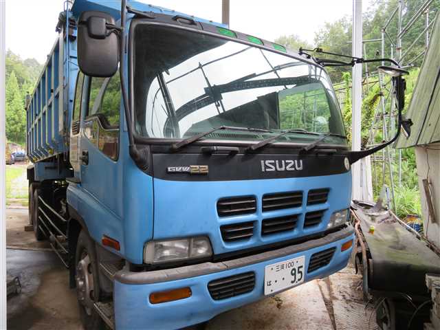 car_457cfa7e-f864-4cd2-a970-