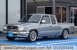 toyota hilux-sports-pick-up 2003 GOO_JP_700060001230240920008