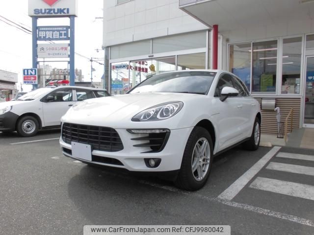 porsche macan 2017 quick_quick_ABA-95BCTM_WP1ZZZ95ZJLB30904 image 1