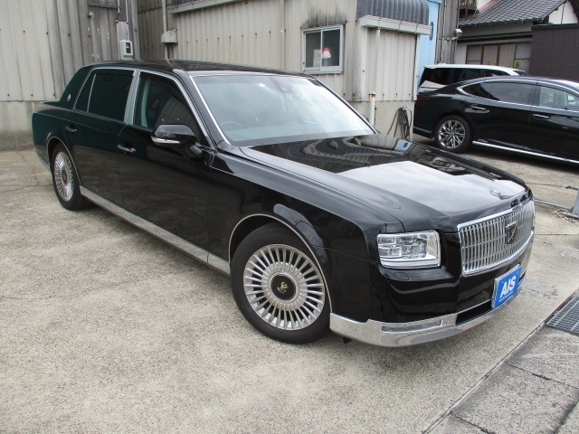 2018 Toyota Century DAA-UWG60 2WD - Car Price $102,939