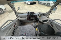 toyota camroad 2005 CFJ1803953