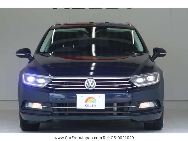 volkswagen passat-variant 2016 -VOLKSWAGEN--VW Passat Variant 3CCZE--GE022437---VOLKSWAGEN--VW Passat Variant 3CCZE--GE022437- image 1