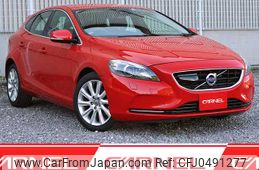 volvo v40 2013 K00175