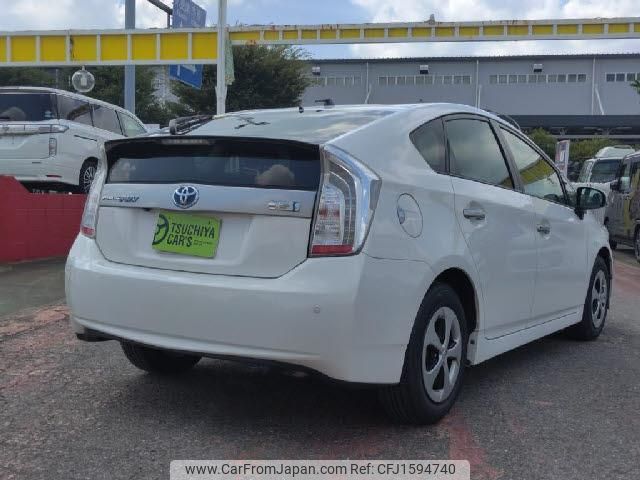 toyota prius 2012 CFJ1594740 image 2