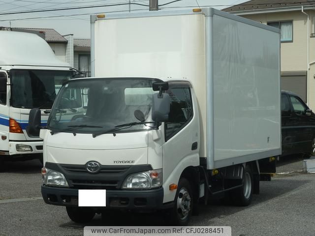 toyota toyoace 2014 GOO_NET_EXCHANGE_0504287A30240922W002 image 1