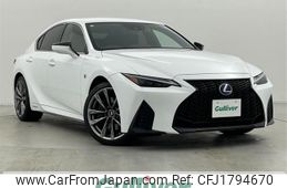 lexus is 2020 CFJ1794670