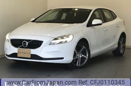 volvo v40 2018 -VOLVO--Volvo V40 DBA-MB4154T--YV1MV2920J2482646---VOLVO--Volvo V40 DBA-MB4154T--YV1MV2920J2482646-