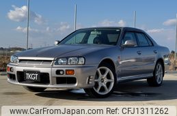 nissan skyline 2000 1300051