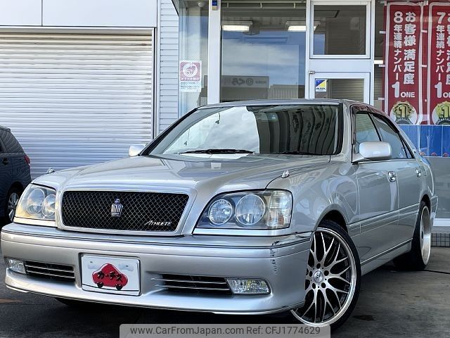 toyota crown 2002 CFJ1774629 image 1