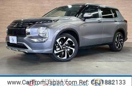 mitsubishi outlander-phev 2022 CFJ1882133