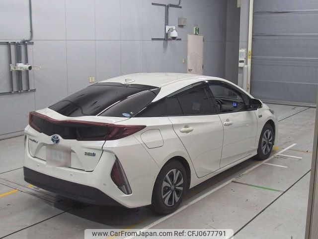 toyota prius-phv 2017 -TOYOTA--Prius PHV ZVW52-3019548---TOYOTA--Prius PHV ZVW52-3019548- image 2