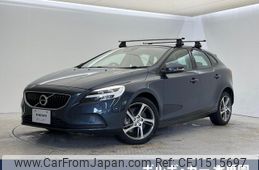 volvo v40 2018 CFJ1515697