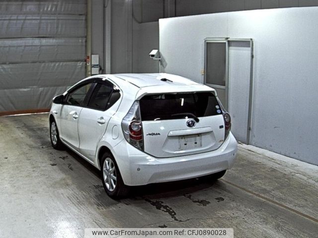 toyota aqua 2012 -TOYOTA--AQUA NHP10-2020899---TOYOTA--AQUA NHP10-2020899- image 2