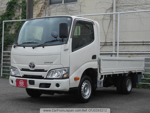 toyota dyna-truck 2022 quick_quick_GDY231_GDY231-0003951 image 1