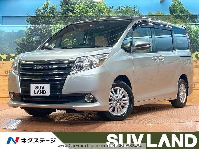 toyota noah 2014 -TOYOTA--Noah DBA-ZRR80G--ZRR80-0017060---TOYOTA--Noah DBA-ZRR80G--ZRR80-0017060- image 1