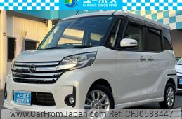 nissan dayz-roox 2015 CARSENSOR_JP_AU6105573863