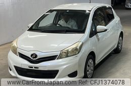 toyota vitz 2012 -TOYOTA--Vitz KSP130-2032431---TOYOTA--Vitz KSP130-2032431-
