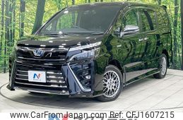 toyota voxy 2018 CFJ1607215